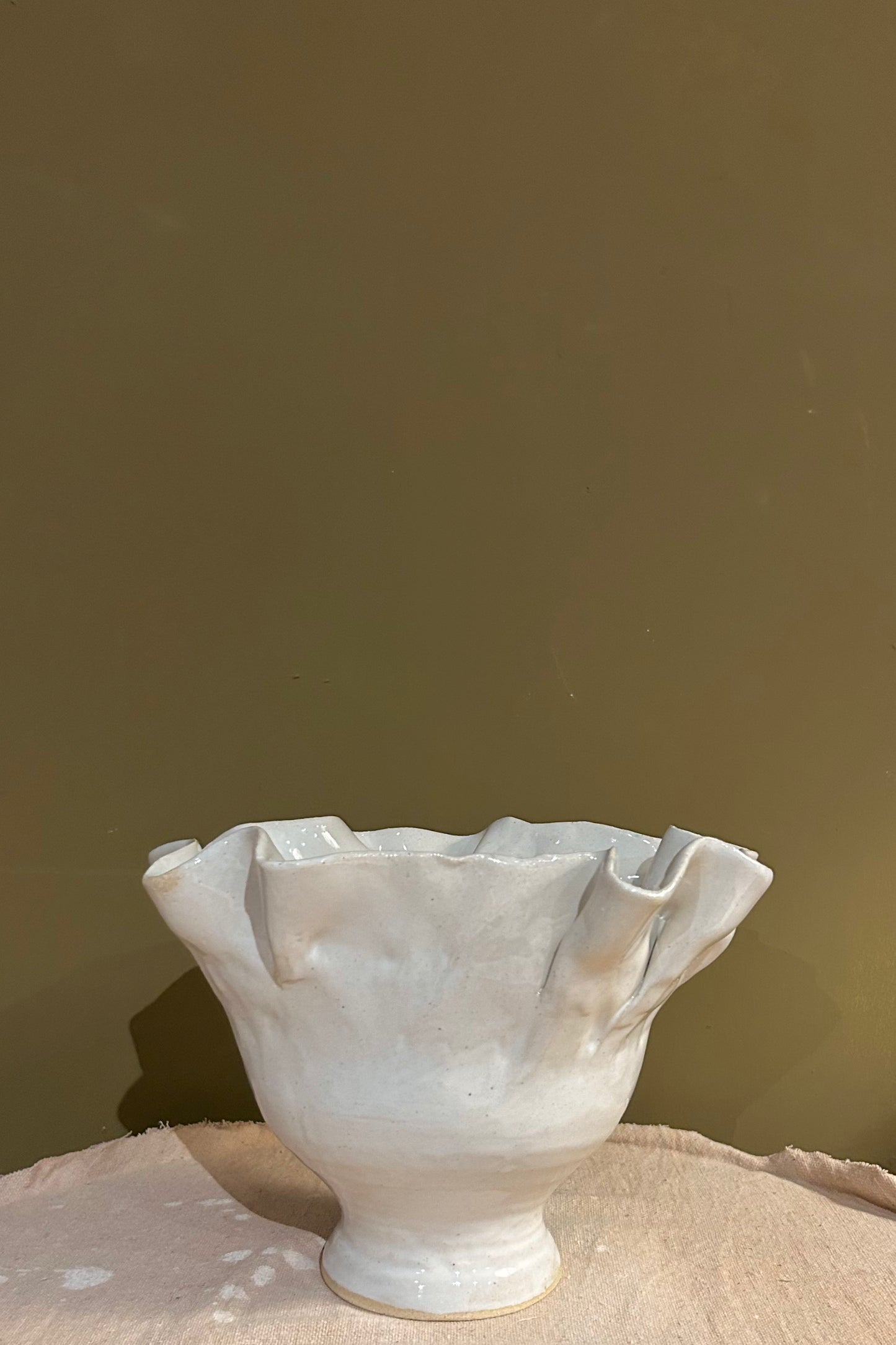 Ruffled Vase 4 / White Glaze