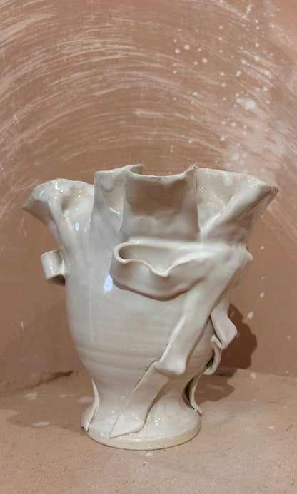 Lucie Vase 8