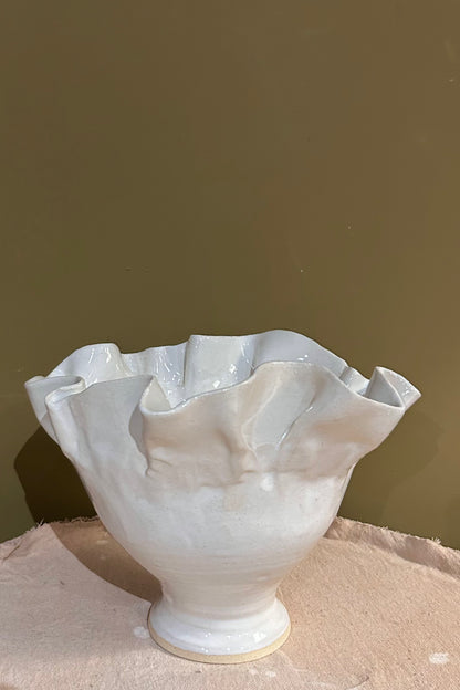 Ruffled Vase 6 / White Glaze